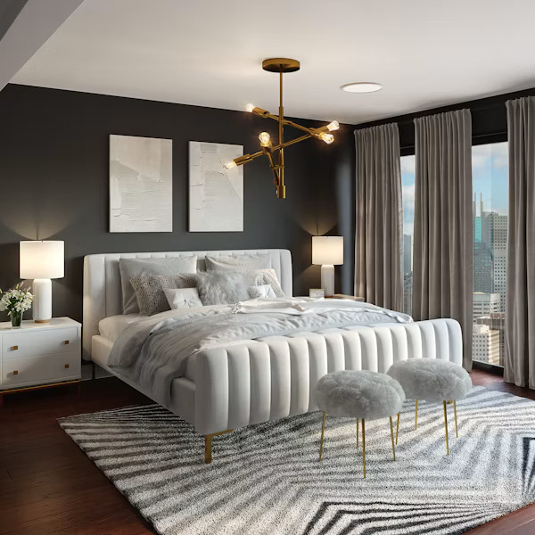 Kamar tidur mewah modern dengan nuansa netral elegan dan sprei linen putih