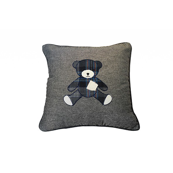 REIKA BEAR CUSHION