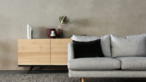 5 Ways To Make An Empty Wall Stand Out | Akemi Uchi