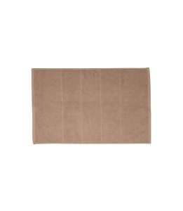 Brynn Feather Gray Bath Mat | Akemi Uchi